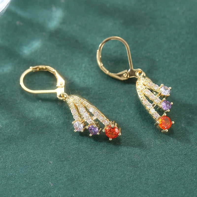Pendientes Hoja Dorada con Zirconia - Cobre Chapado