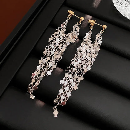 Pendientes Colgantes V Dorados con Flecos - 9.5cm