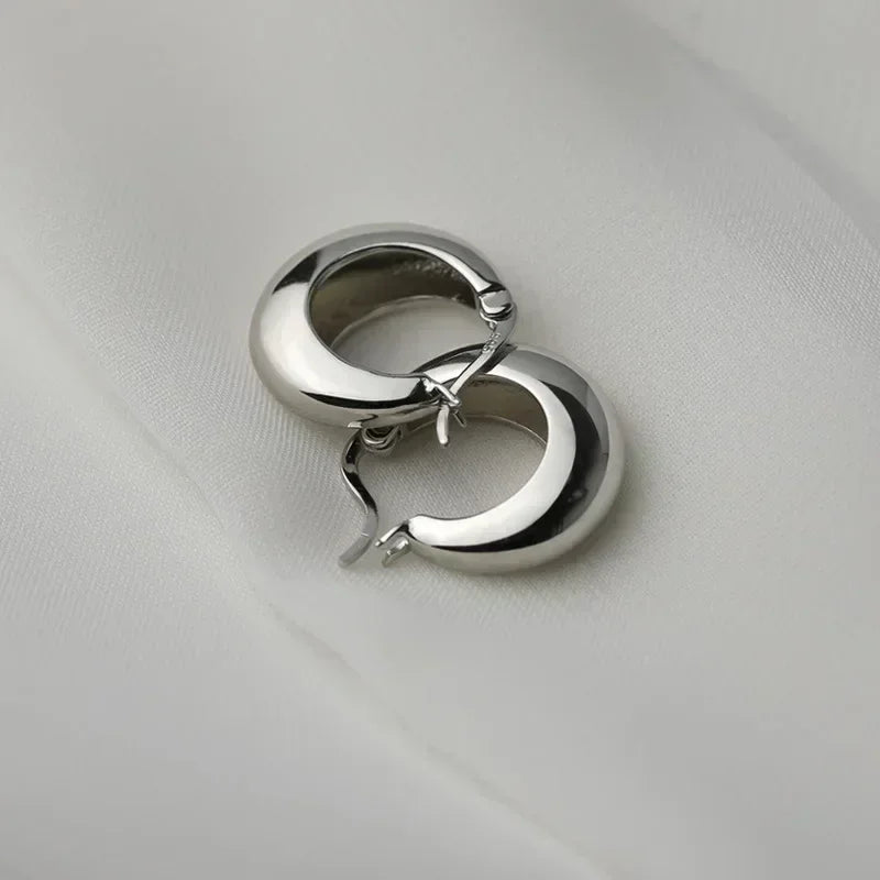 Pendientes Aro Ovalado Minimalista Dorado - 2.3cm
