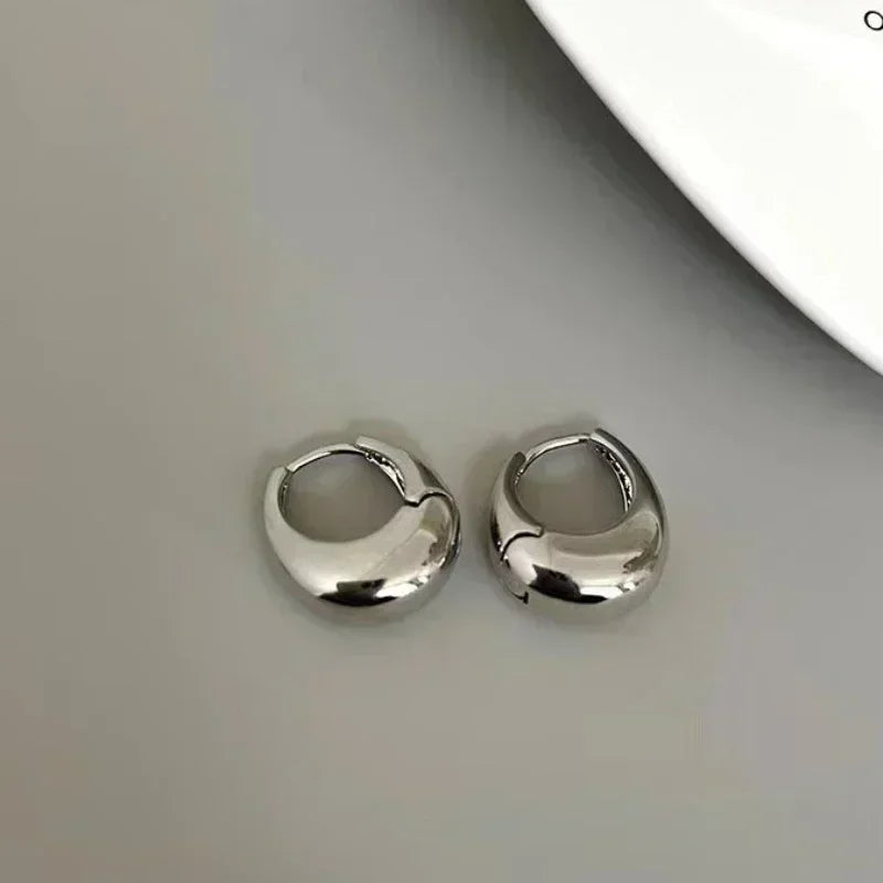 Pendientes Aro Ovalado Minimalista Dorado - 2.3cm